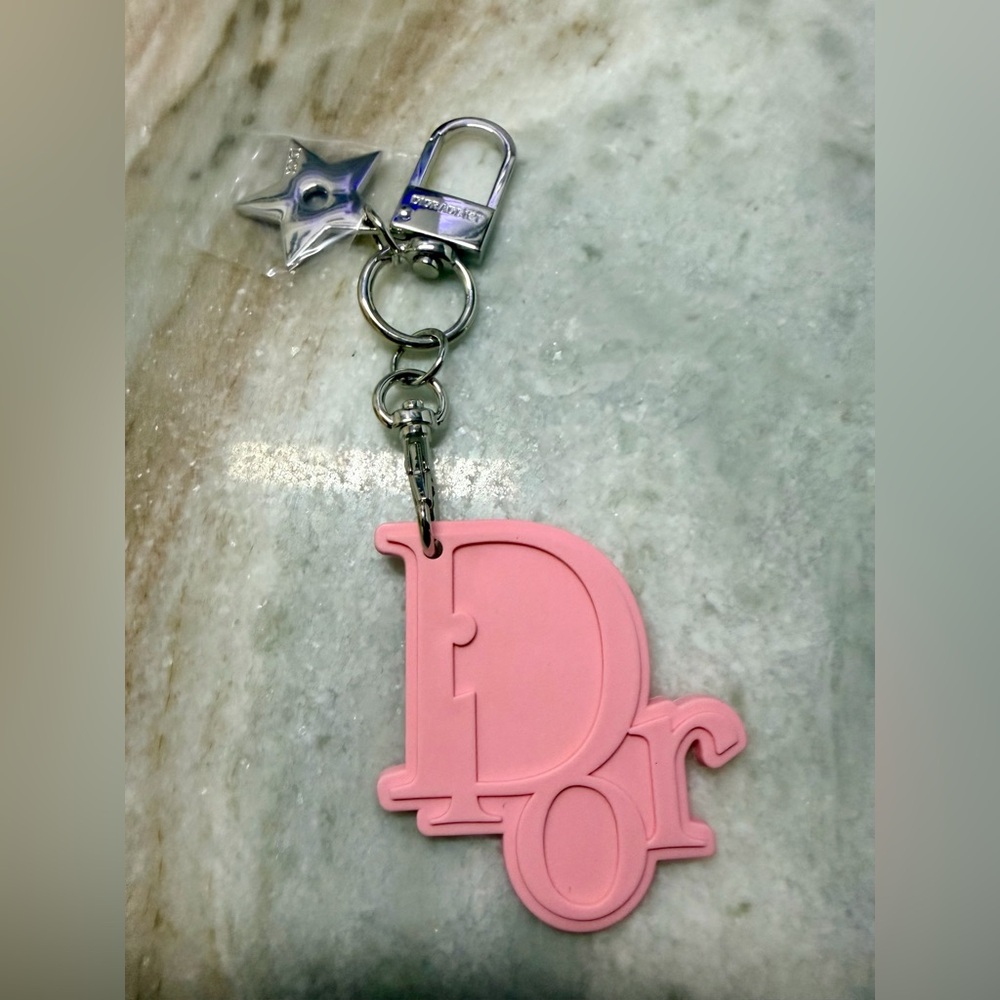 Pink/Silver Dior Addict Rosy Glow Scented “Gum” Keychain New in Bag. SEALED - Picture 3 of 16